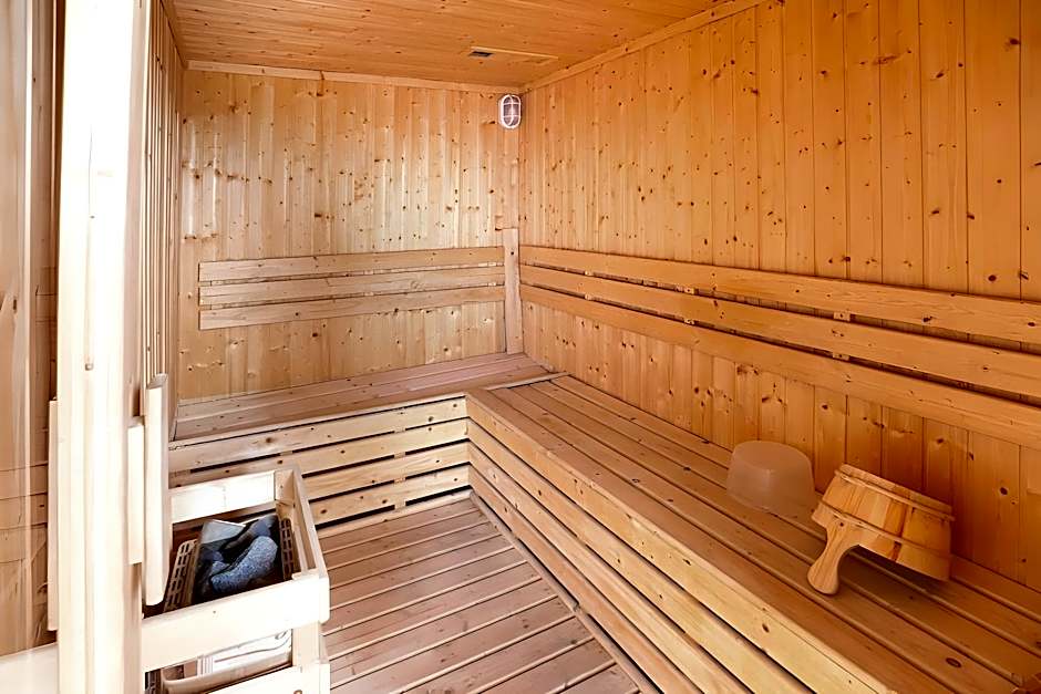 D Varee Montara Thonglor 25