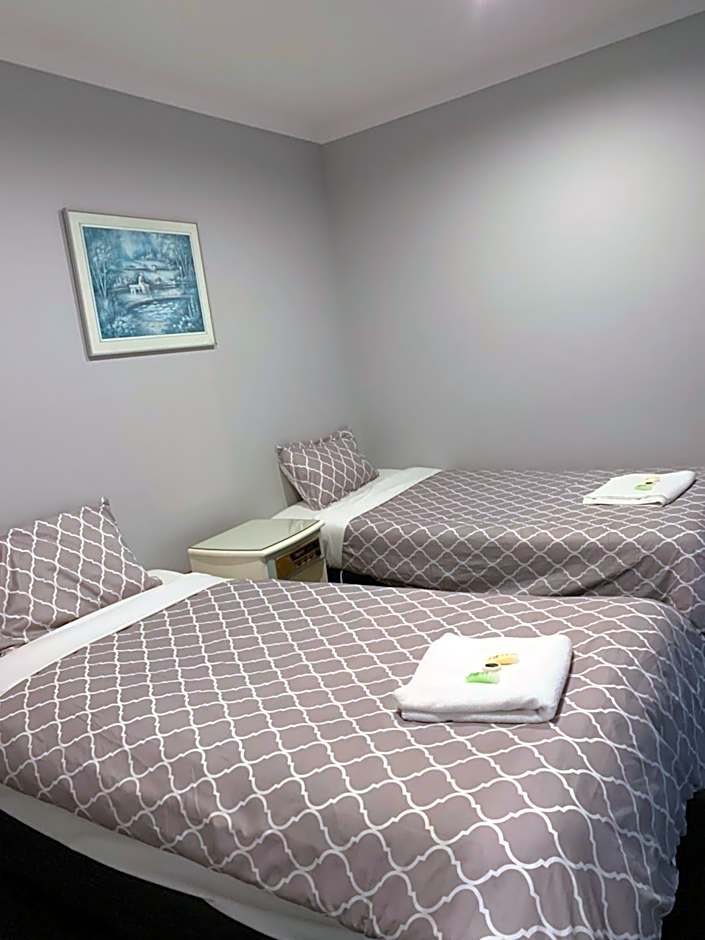 Casey on Princes Motel