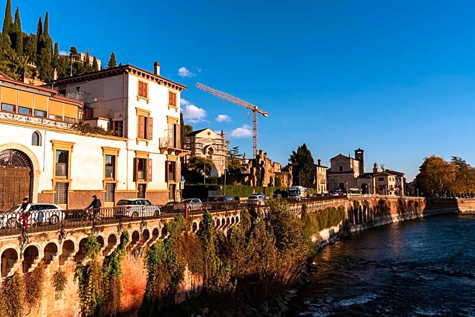La finestra sul Ponte by Postcardsfrom
