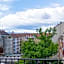 Royal Hotel - Urban Living