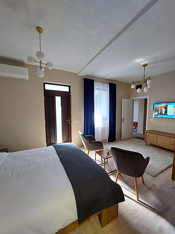 Mandarin Premium Apartments