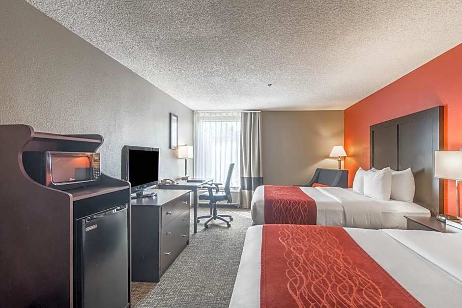 Spark by Hilton Des Plaines Chicago O'Hare