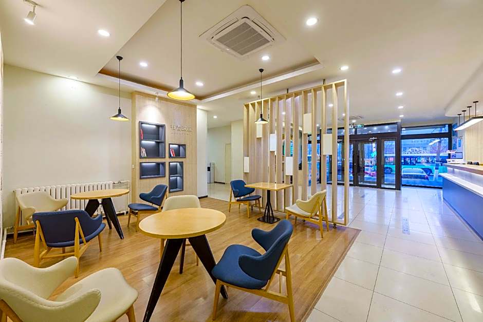 Hanting Hotel Dandong Railway Station