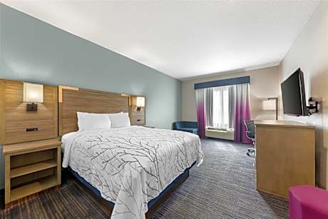 Queen Room - Non-Smoking