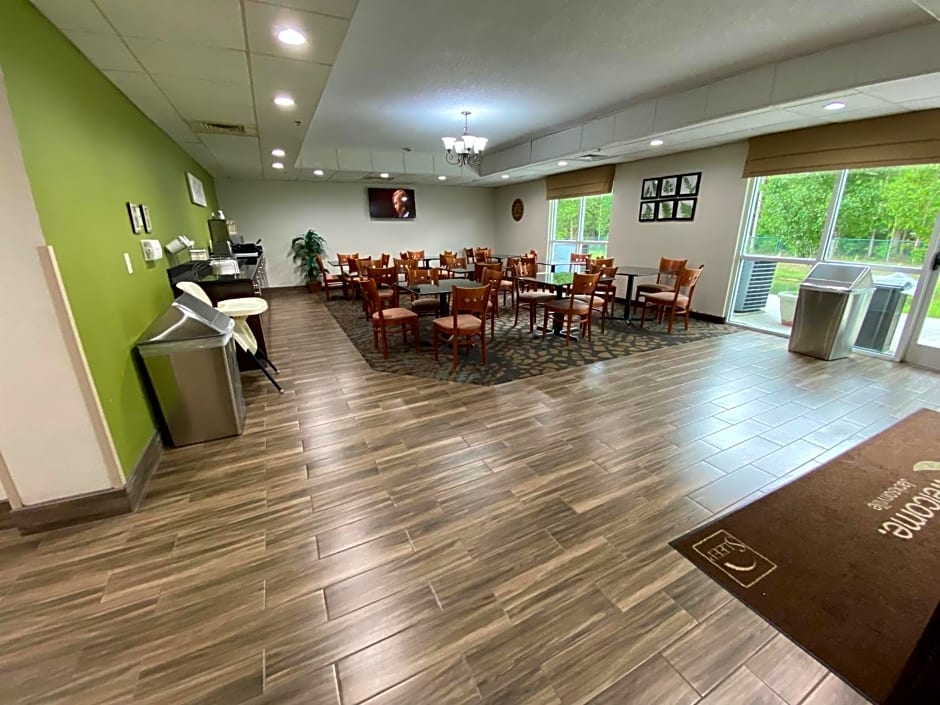 Sleep Inn & Suites Jacksonville near Camp Lejeune