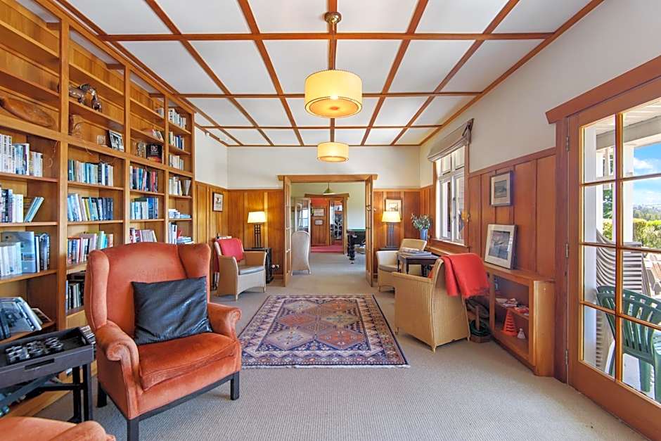 Lake Brunner Eco Lodge