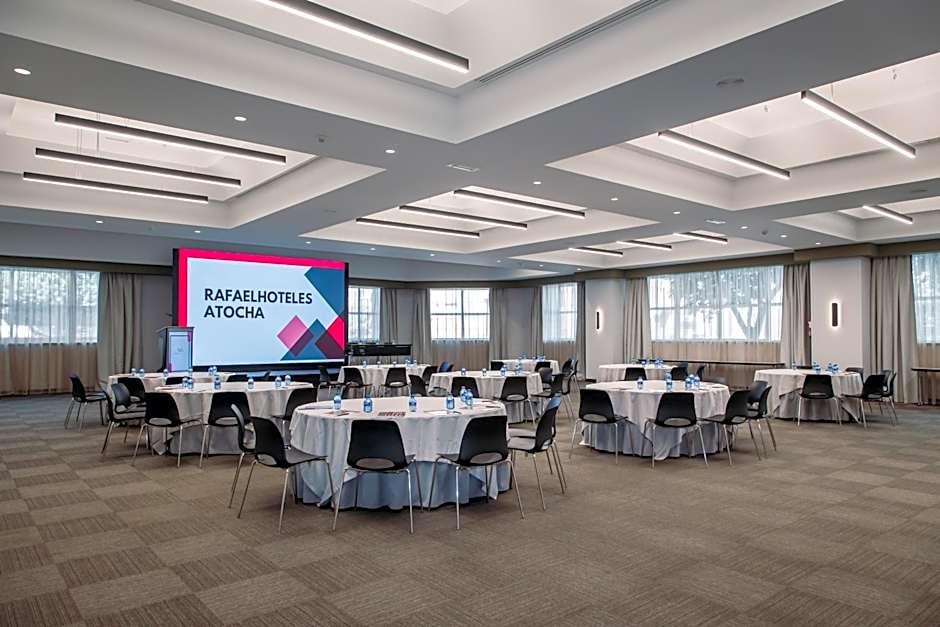 Rafaelhoteles Atocha