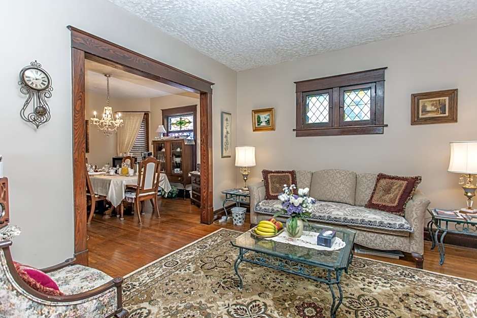 Ambiance By The Falls B&B