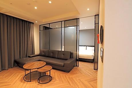 Family Suite Royal with Lake View