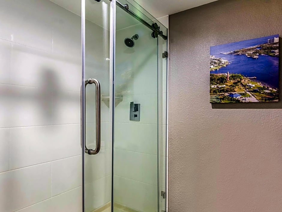 La Quinta Inn & Suites by Wyndham Jupiter