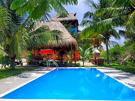 Villas Tuukul Hotel & Resort