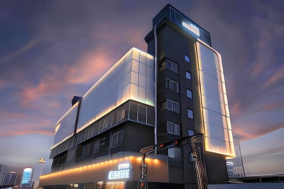 CURVE HOTEL IKSAN