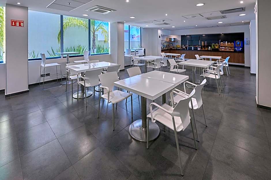 City Express by Marriott Salamanca