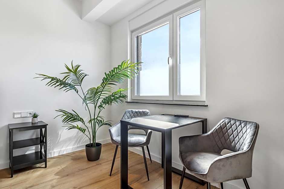 SUITE4ME - Moderne Apartments I Küche I Balkon I Waschmaschine