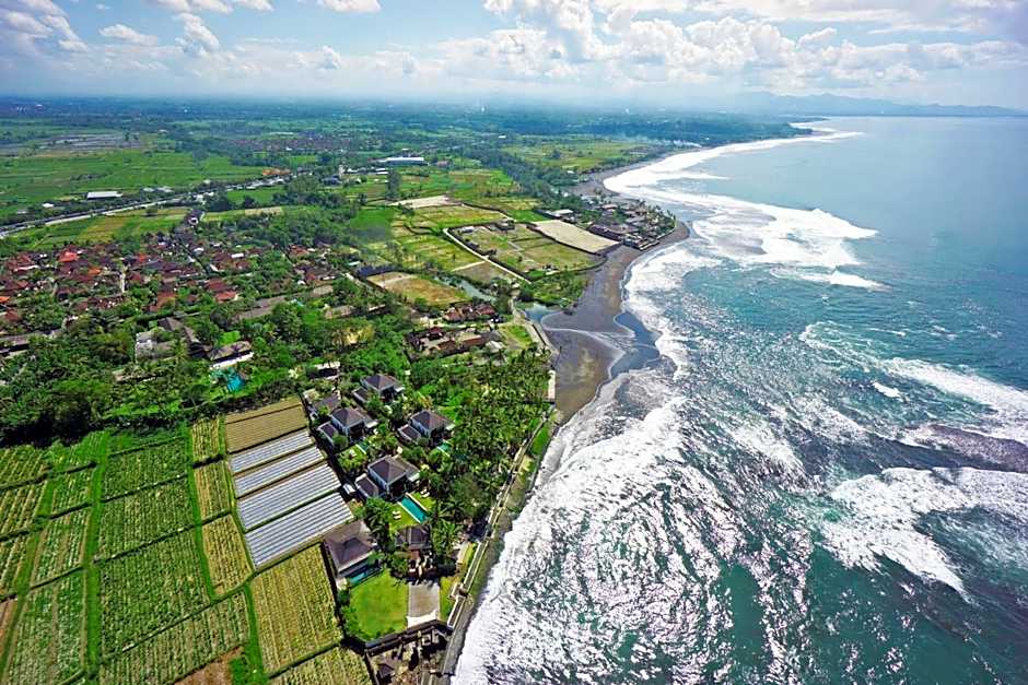 Villa Samudra Luxury Beachfront