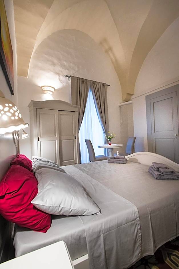 Le Finestre Su Porta Carrese - Luxury Rooms