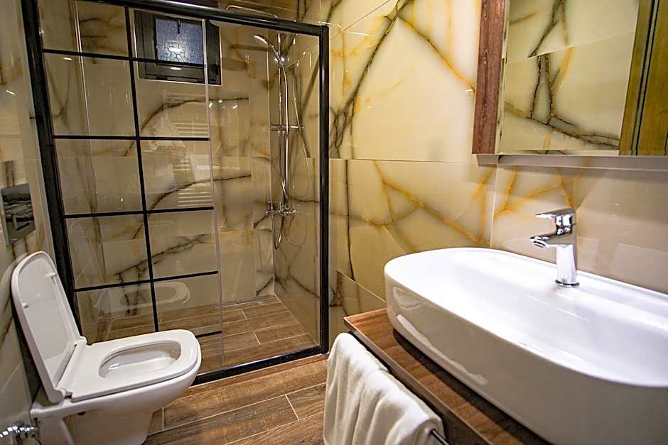 Uçhisar Premium
