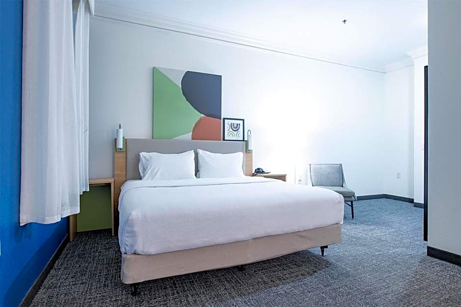 Spark by Hilton Lafayette South