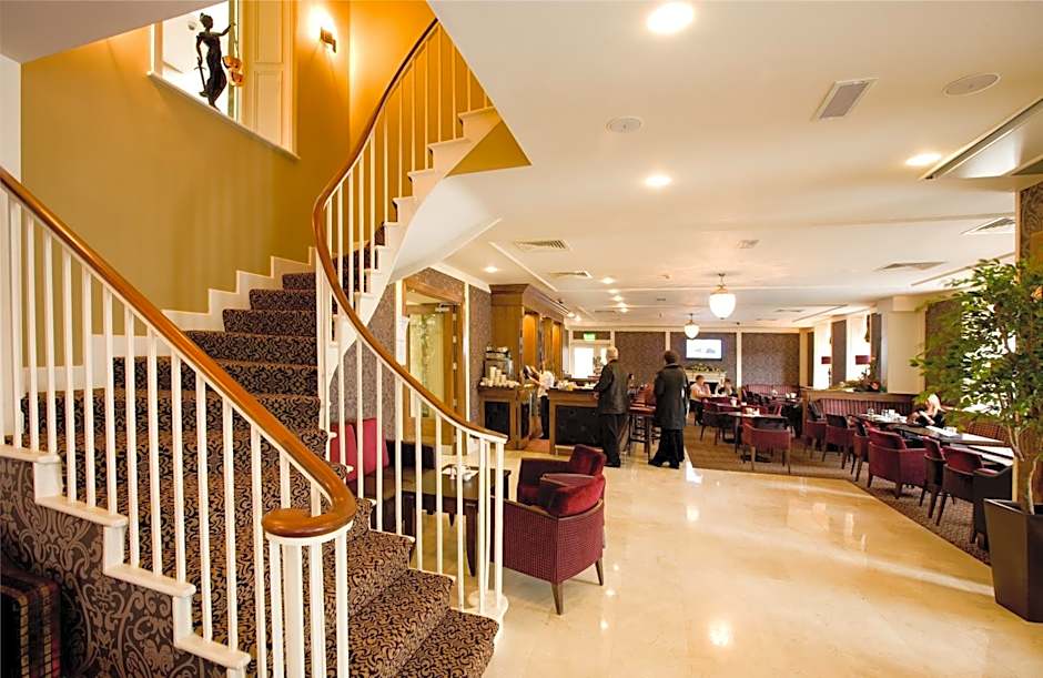 The Shirley Arms Hotel