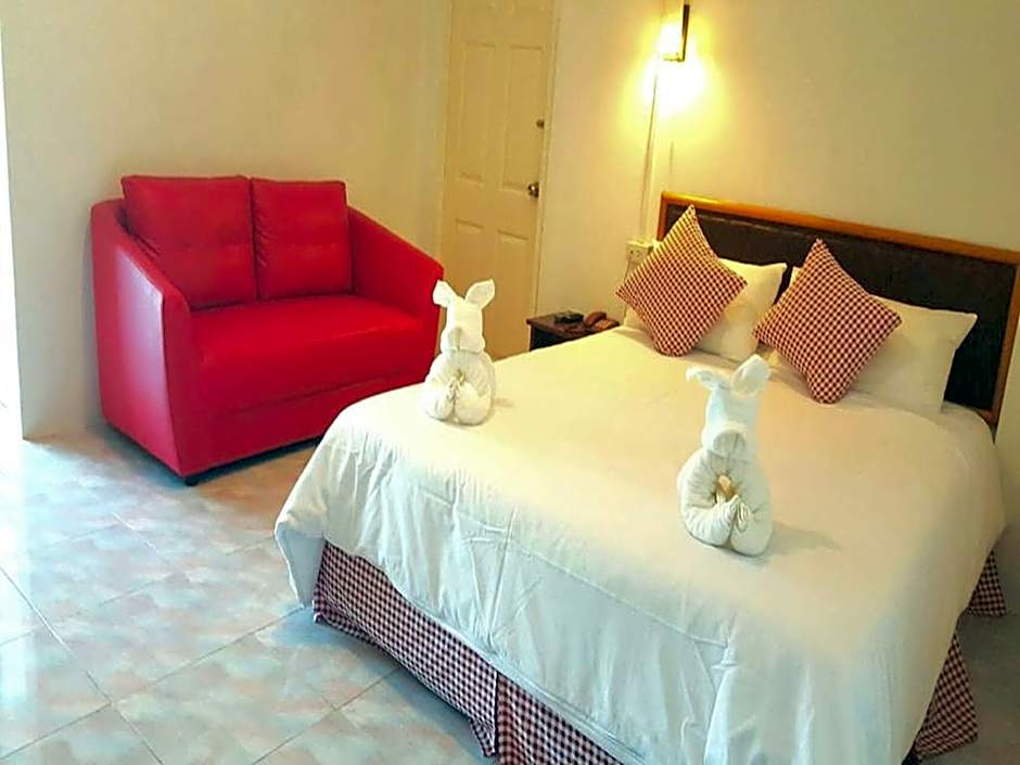 Hotel De Ratt Phuket