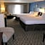Holiday Inn Express & Suites Belle Vernon By IHG