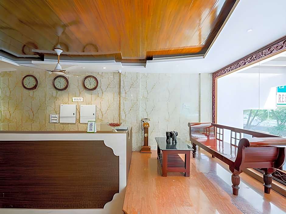 Treebo Grace Inn, 3 Min Walk From Promenade Beach