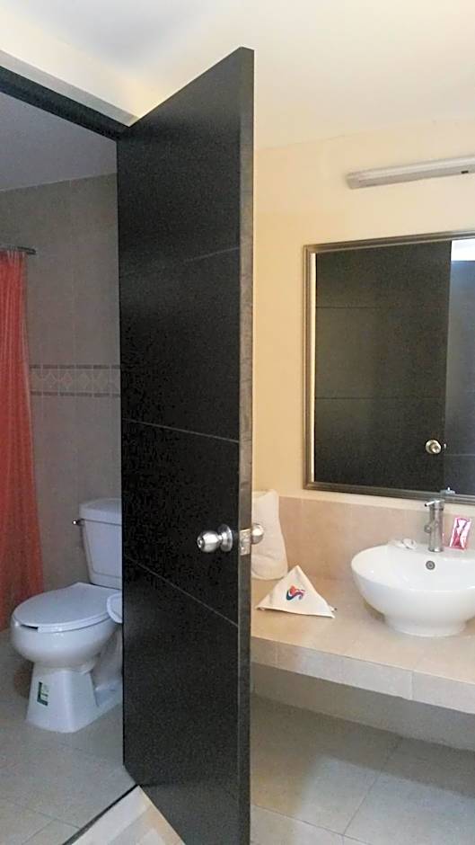 Hotel & Suites Domani