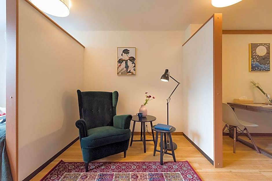 TORA HOTEL Tokyo Ueno 寅ホテル 上野 D