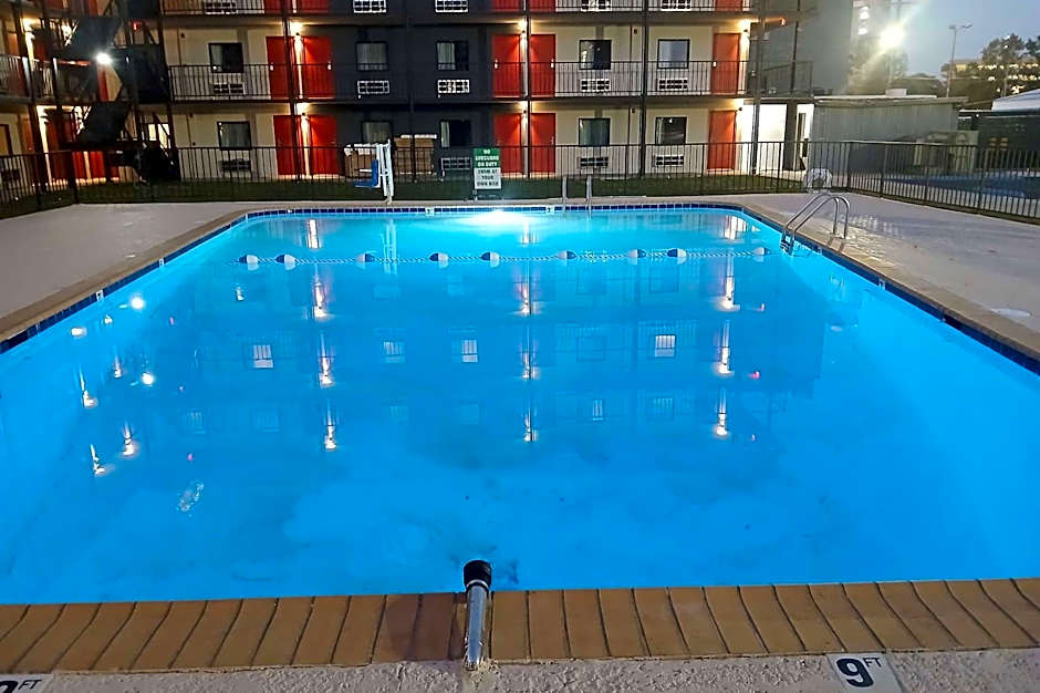 Days nn by Wyndham Kenner/New Orleans Airport South