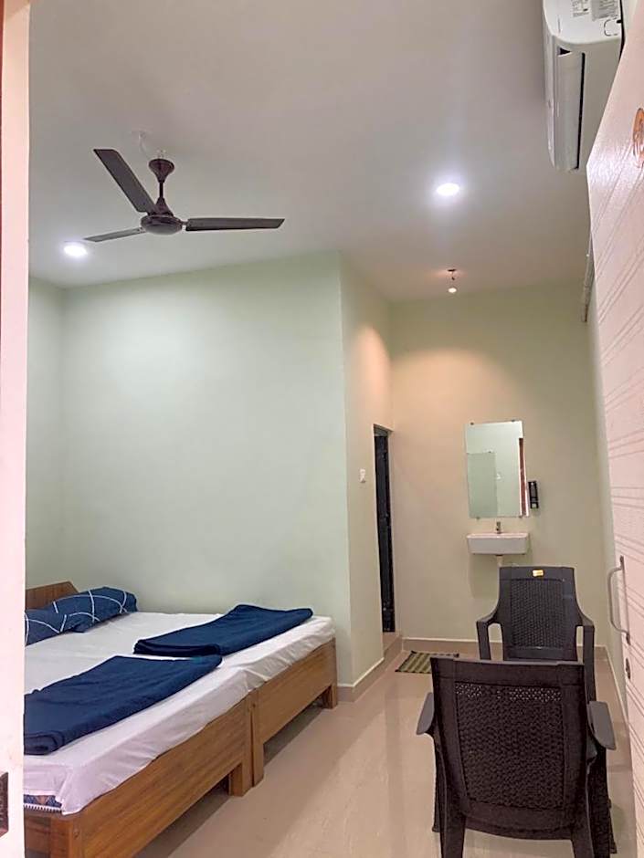 Oceanic stay Gokarna