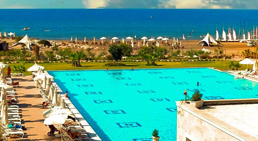 ANDRIAKE BEACH CLUB HOTEL