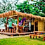 Arys Lagoon Bungalow & Hotel