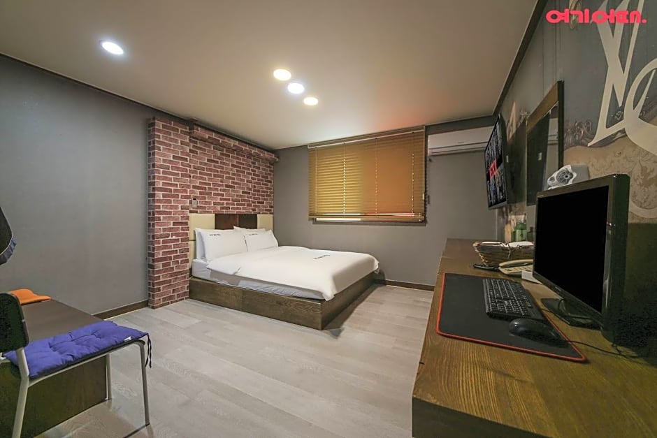 XO Hotel