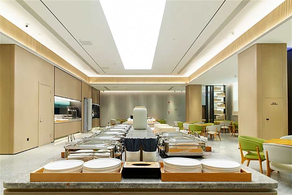 JI Hotel Yichang Railway East Station