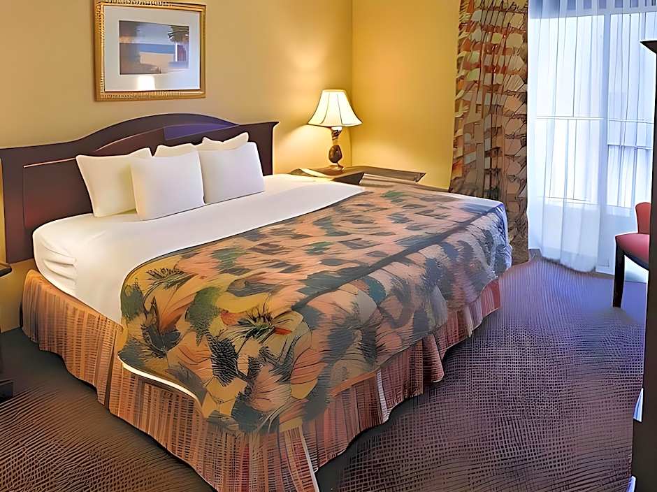 Breakers Hotel & Suites