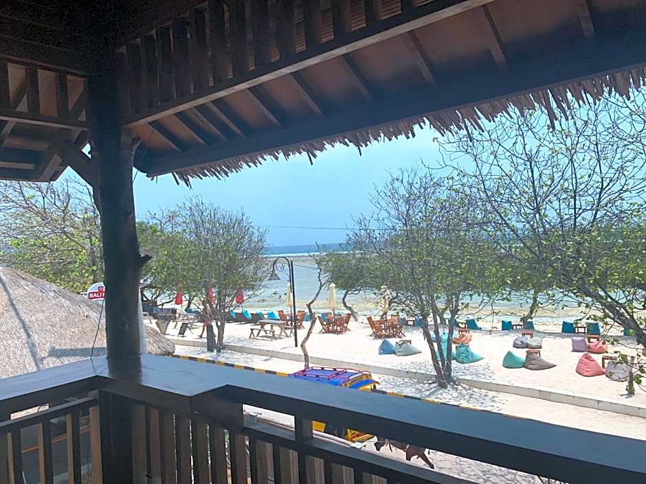 Q'Pelagos Sunset Bungalow