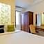 Urbanview Erga Family Residence Syariah Surabaya by RedDoorz