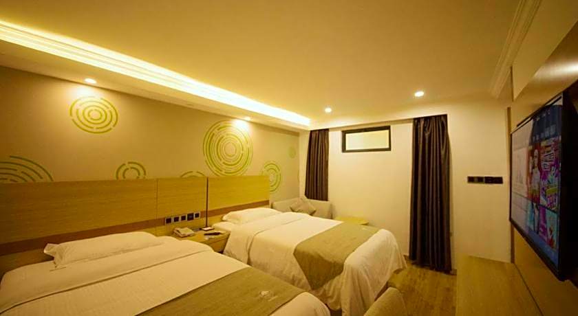 GreenTree Inn Qingyuan Qinghe Avenue Branch
