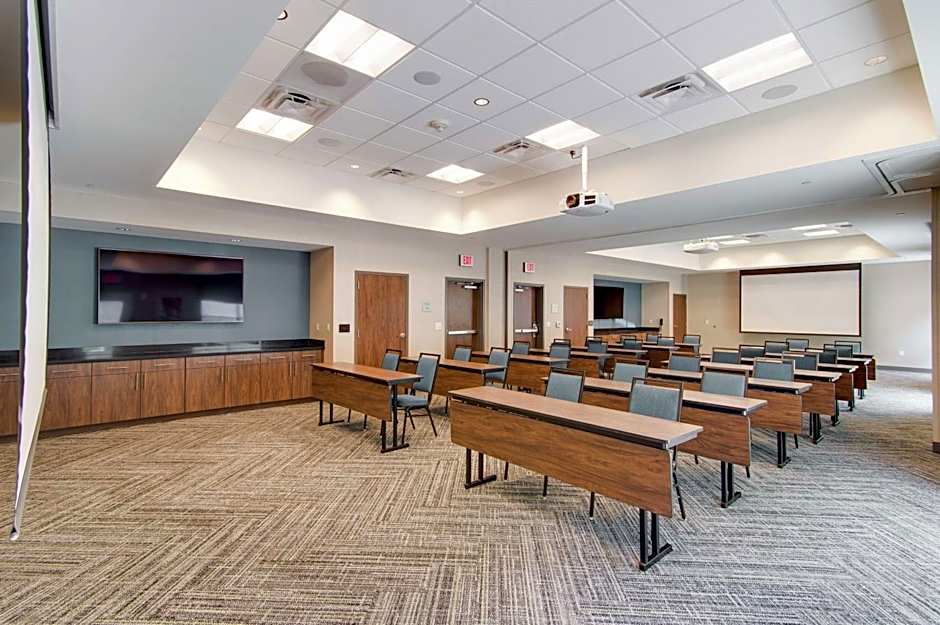 Hampton Inn & Suites by Hilton Nashville North Skyline