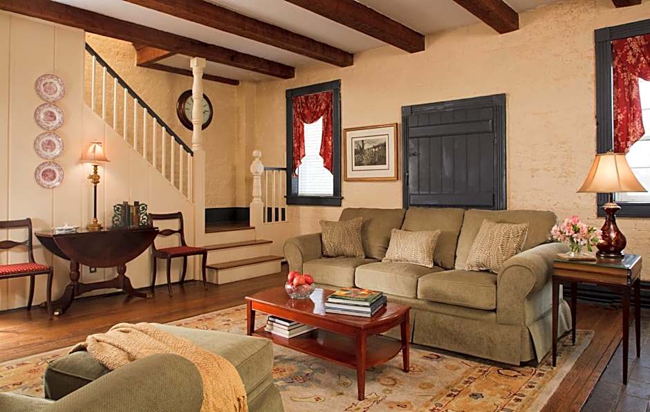 The Inn & Tavern at Meander