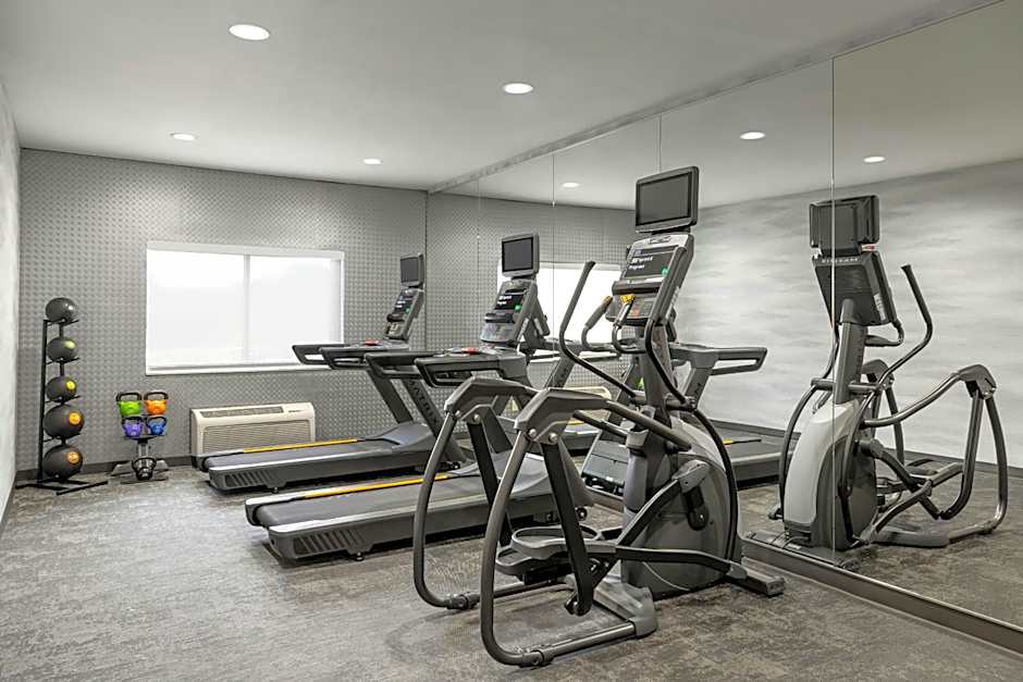 Fairfield Inn & Suites by Marriott Minneapolis St. Paul/Roseville