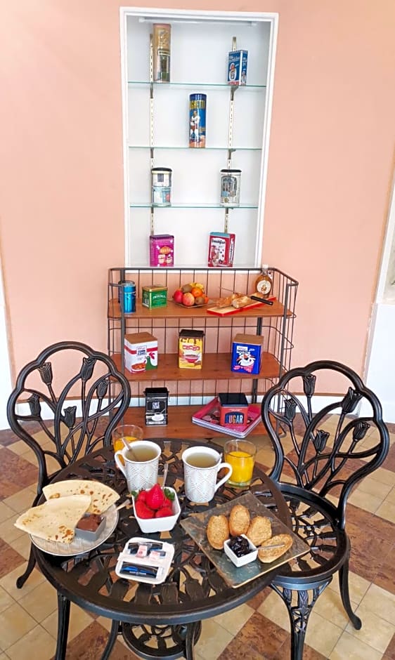 Aux Portes du Château