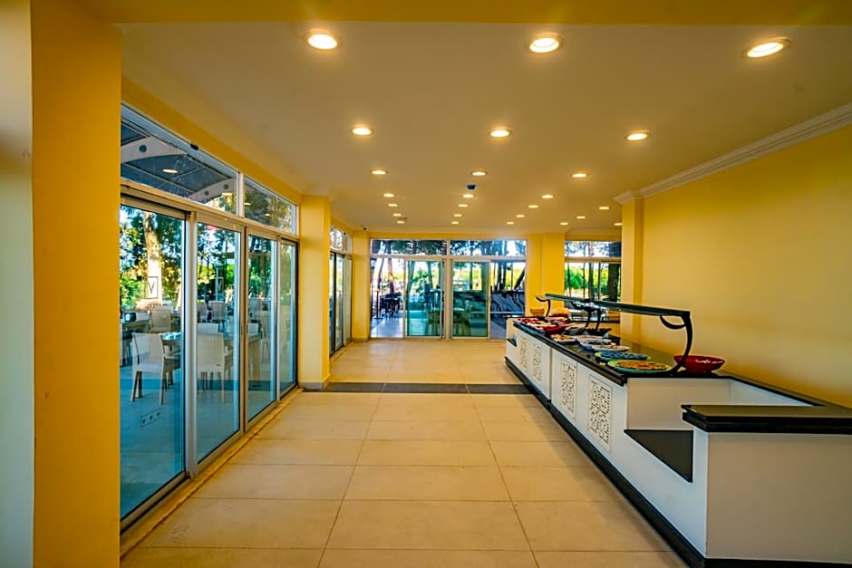 Prenses Sealine Beach Hotel
