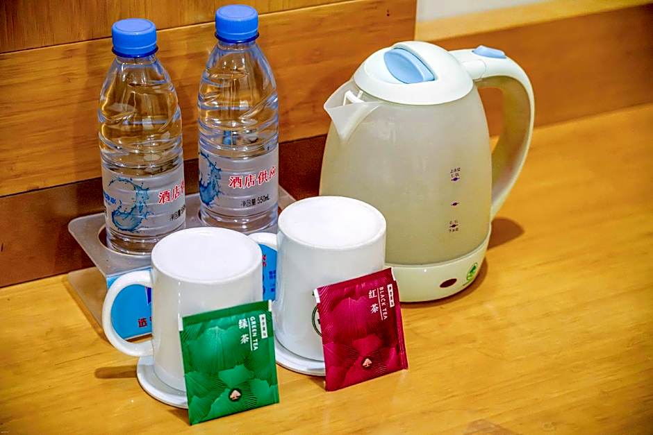 GreenTree Inn Xi'an Railway Station General Bus Station