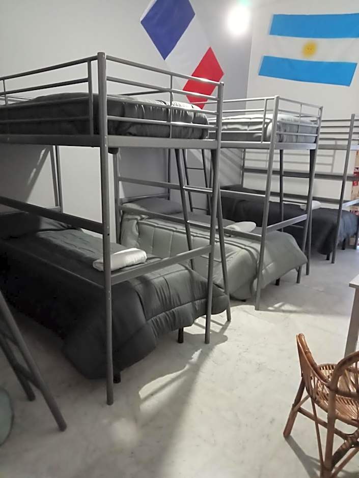 Dama HostelBB
