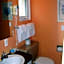 Standish Motel
