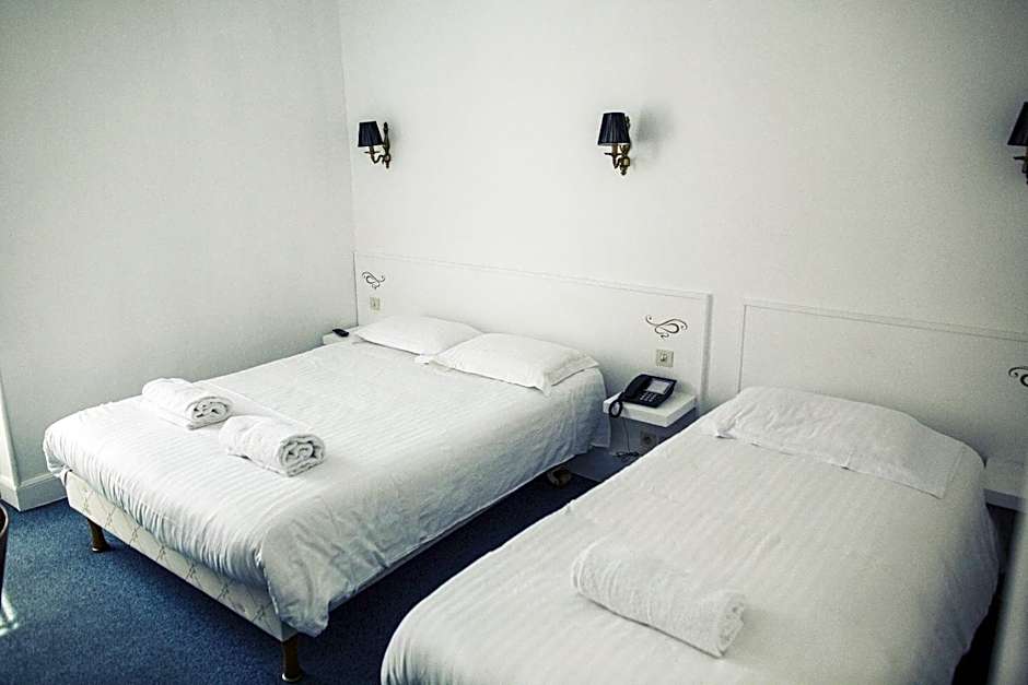 The Old Hotel Ravel Centre