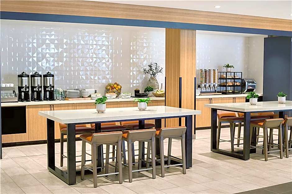 Hilton Garden Inn LAX Los Angeles Airport