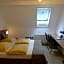 City Hotel