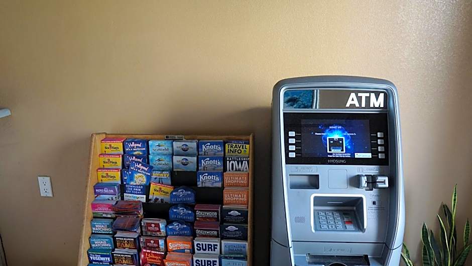 Holly Crest Hotel - Los Angeles, LAX Airport